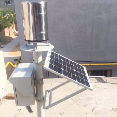 機械翻鬥式雨量（liàng）監測係統