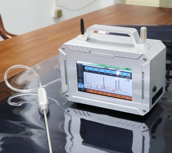 便（biàn）攜（xié）式多參數環（huán）境檢測儀